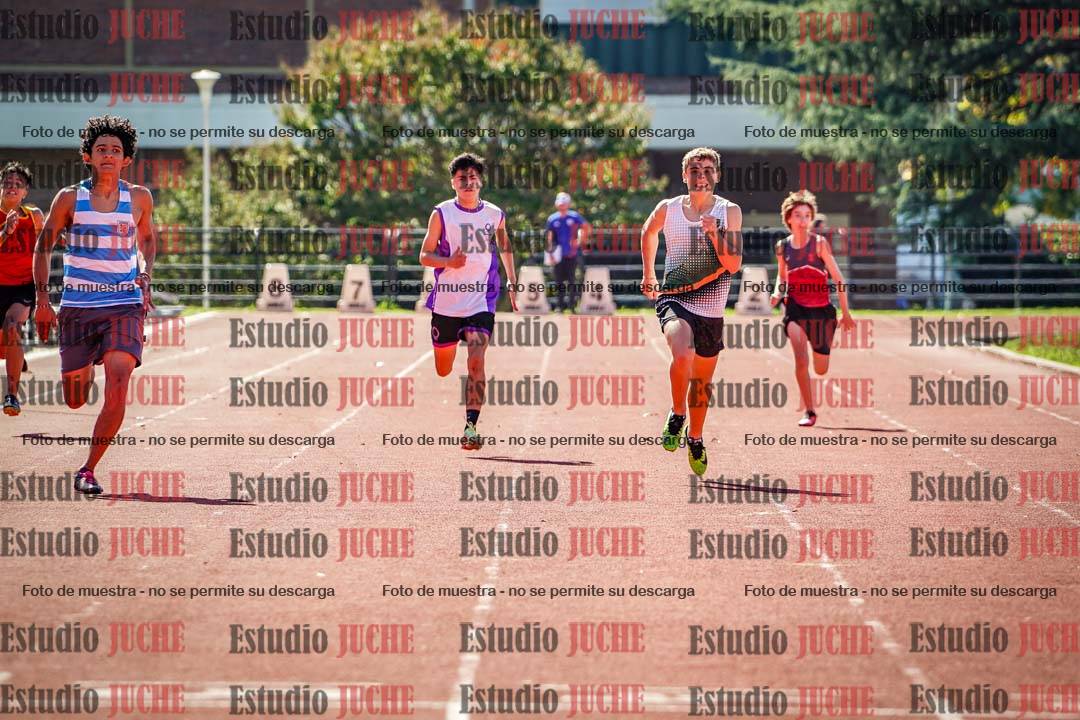 Fotos de los 200 m llanos de varones
