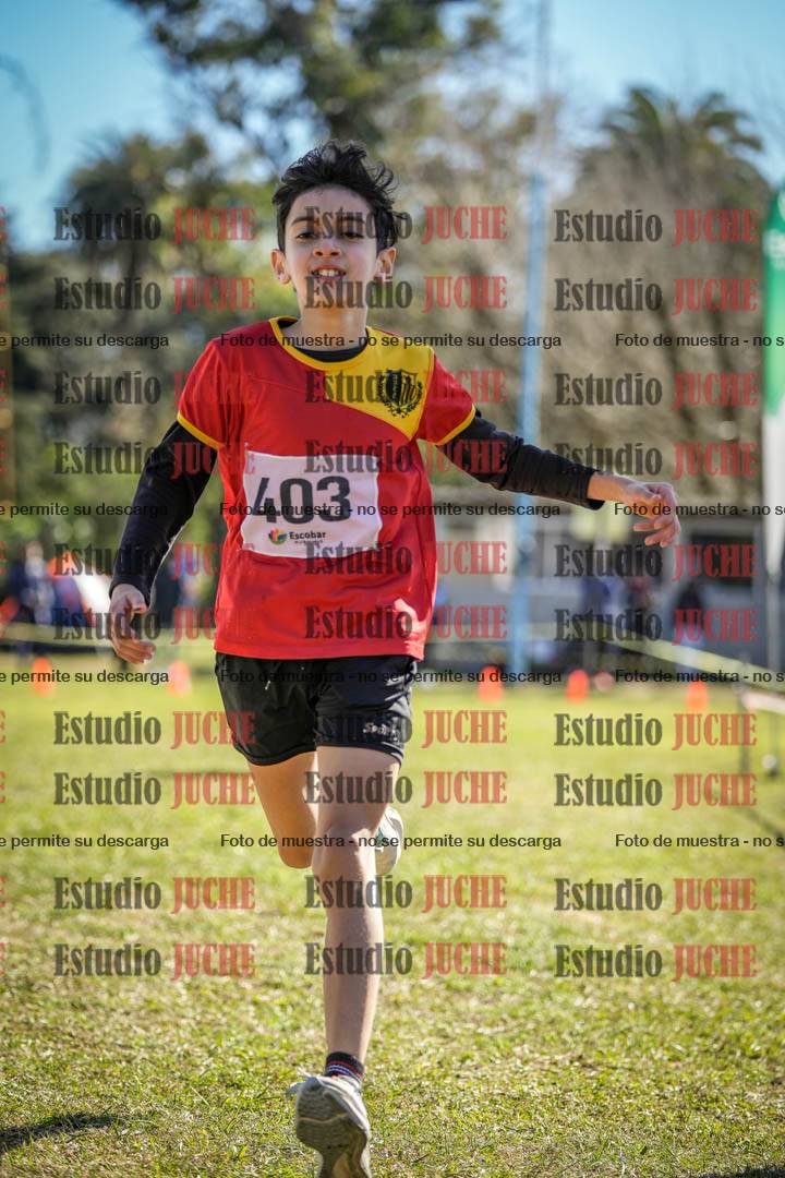 Fotos de la llegada del cross de 1000 m