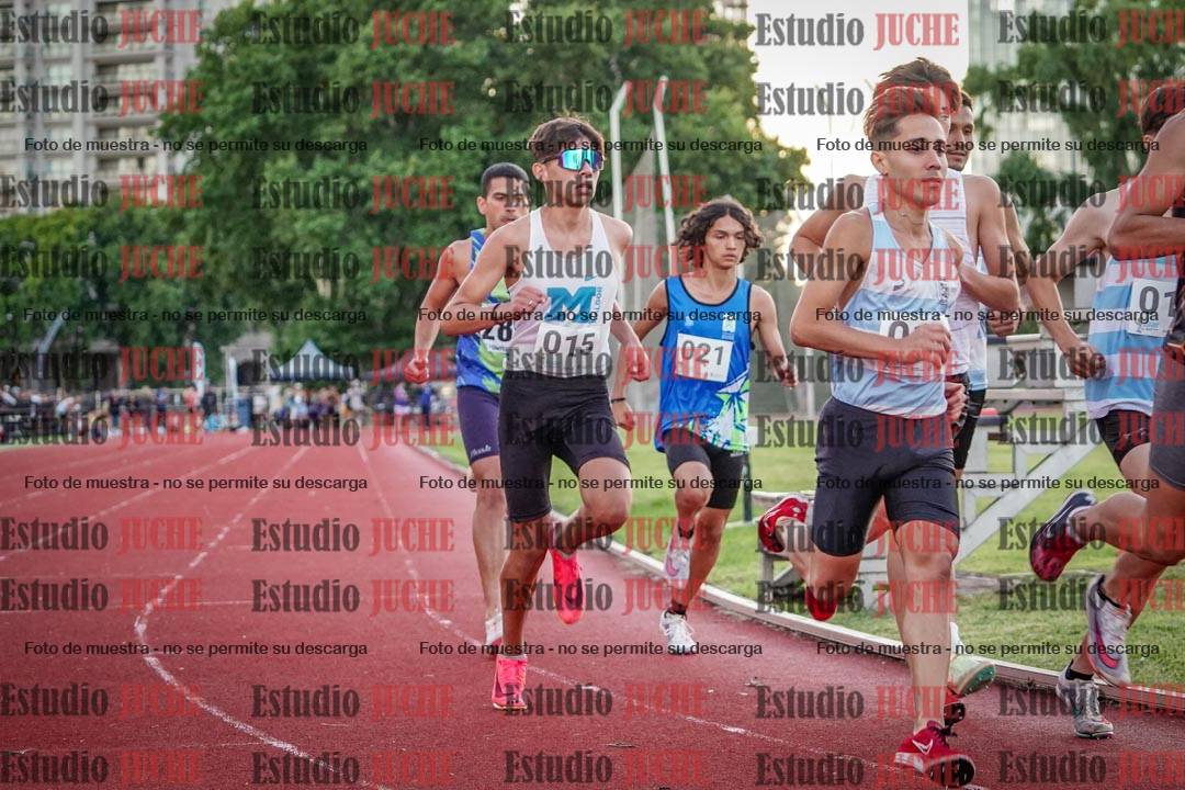 Fotos de los 1500 m llanos de varones
