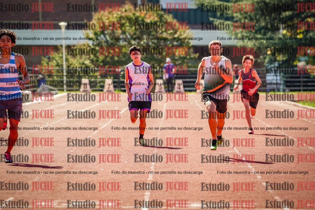 Fotos de los 200 m llanos de varones
