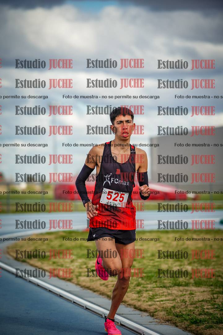 Fotos de los 5000 m llanos de varones