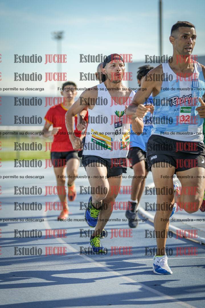 Fotos de los 1500 m llanos de varones