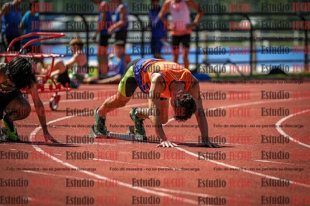 Fotos de los 100 m llanos de varones