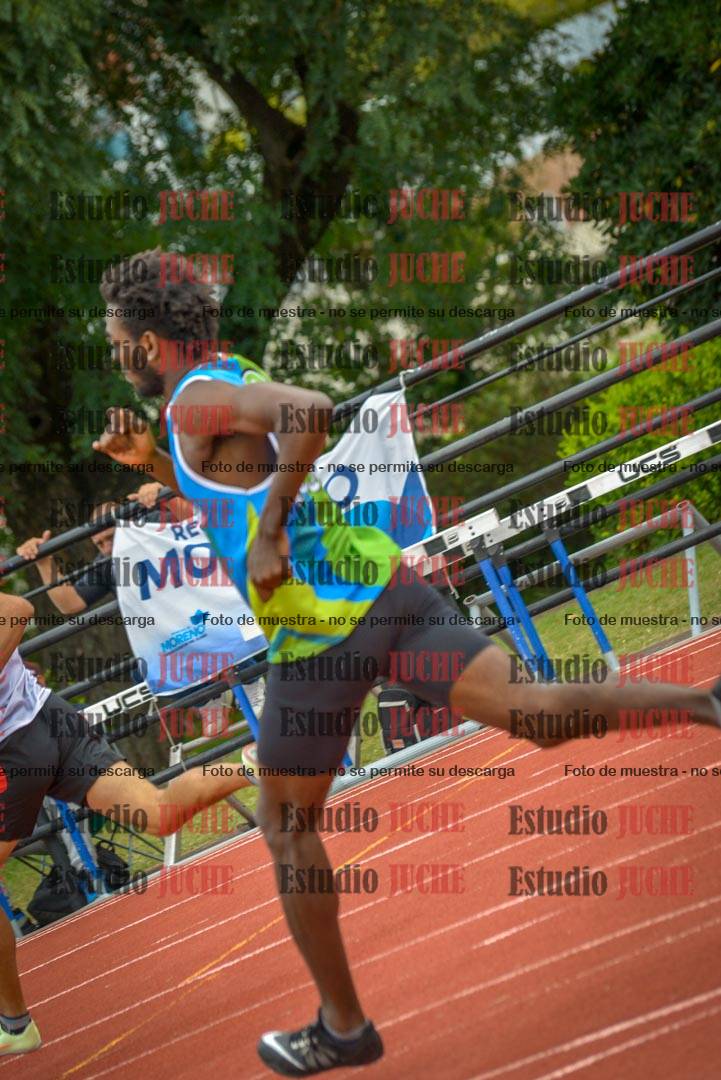Fotos de los 400 m llanos de varones