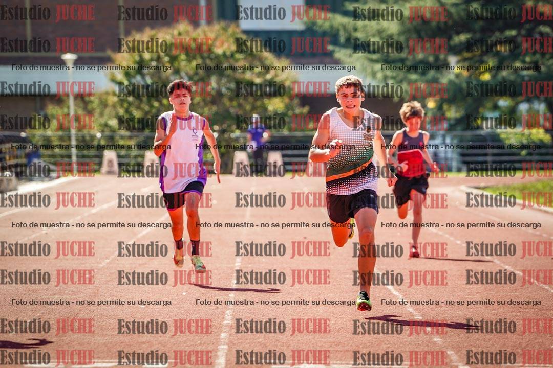 Fotos de los 200 m llanos de varones