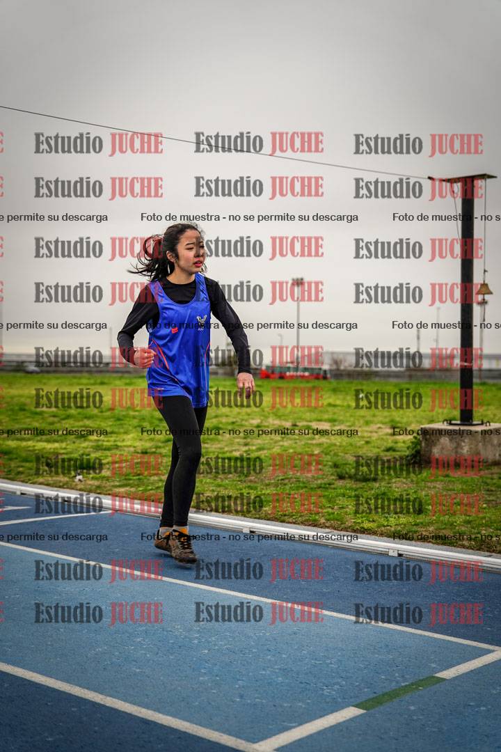 Fotos de los 800 m llanos de varones - heptatlón y hexatlón
