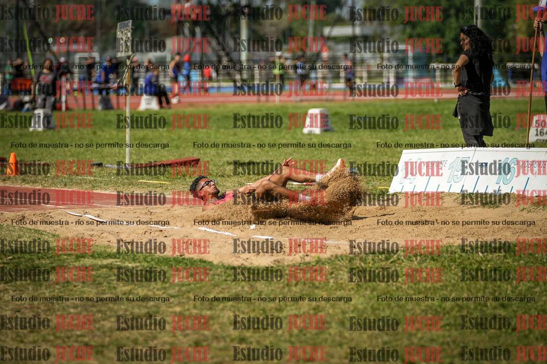 Fotos del salto triple de varones