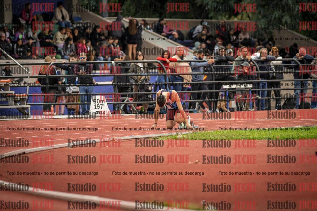 Fotos de los 400 m llanos de varones