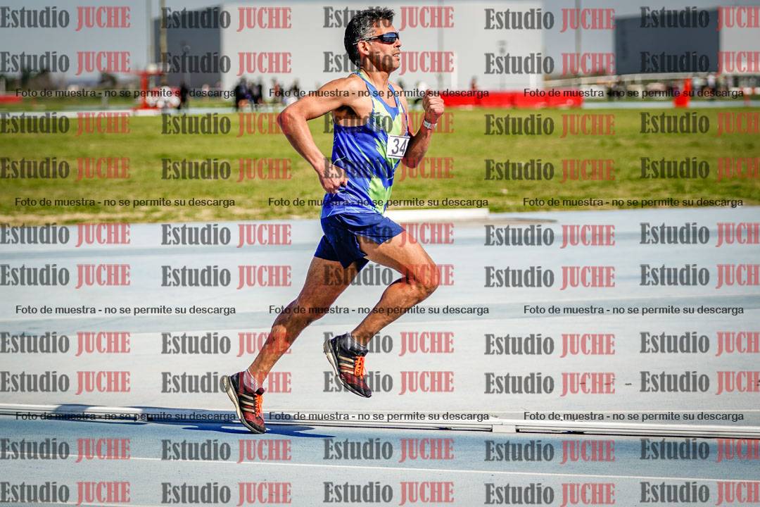 Fotos de los 3000 m llanos de varones