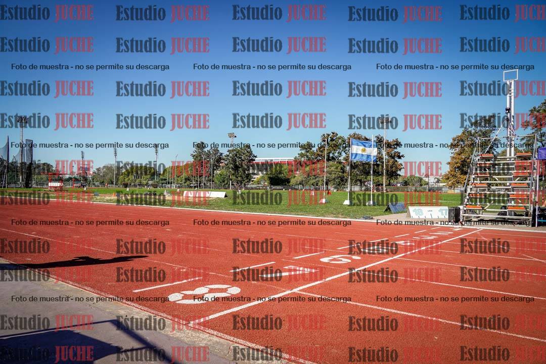 Fotos de los 400 m llanos de varones