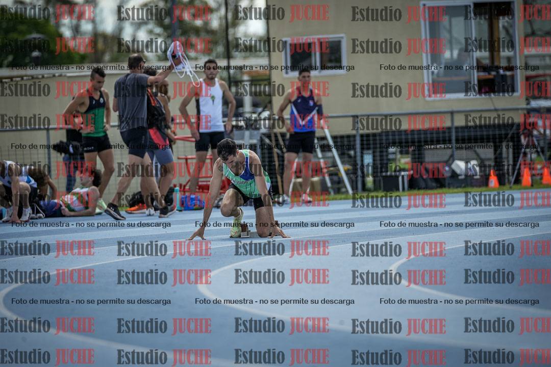 Fotos de los 400 m llanos de varones