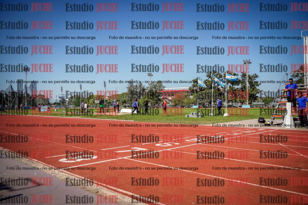 Fotos de los 400 m llanos de varones