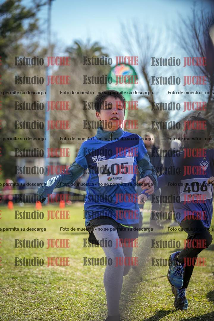 Fotos de la llegada del cross de 1000 m