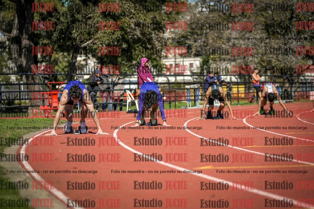 Fotos de los 200 m llanos de varones