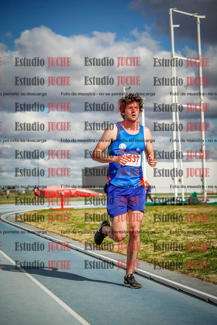 Fotos de los 5000 m llanos de varones