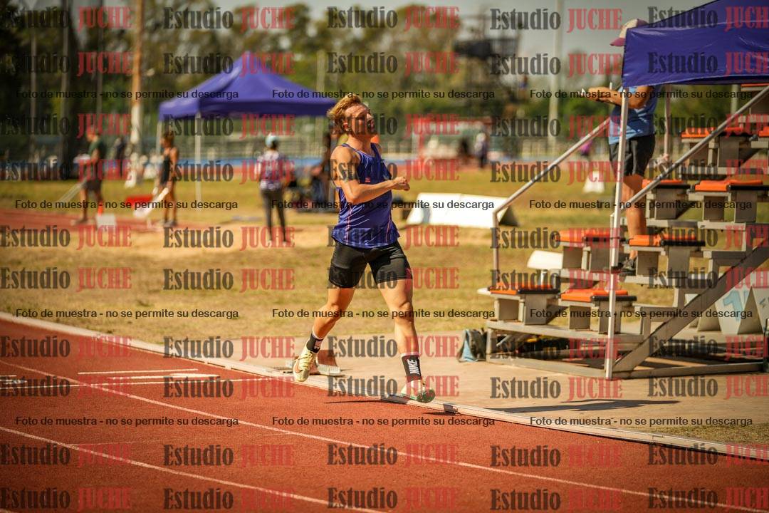 Fotos de los 400 m llanos de varones