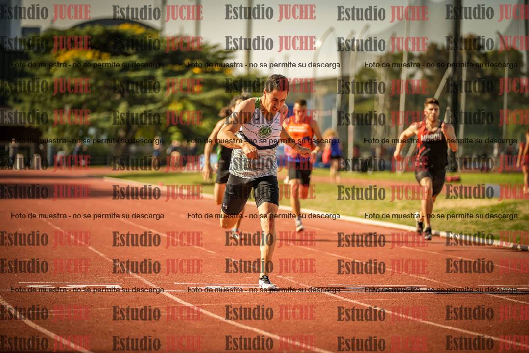 Fotos de los 400 m llanos de varones