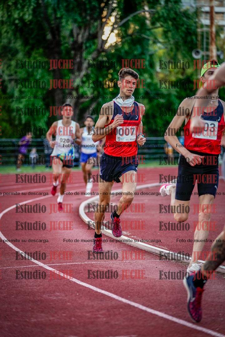 Fotos de los 1500 m llanos de varones