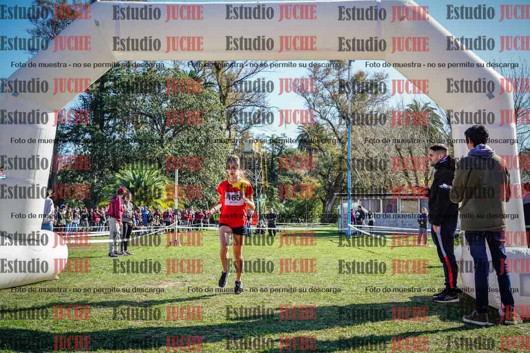 Fotos de la llegada del cross de 2000 m