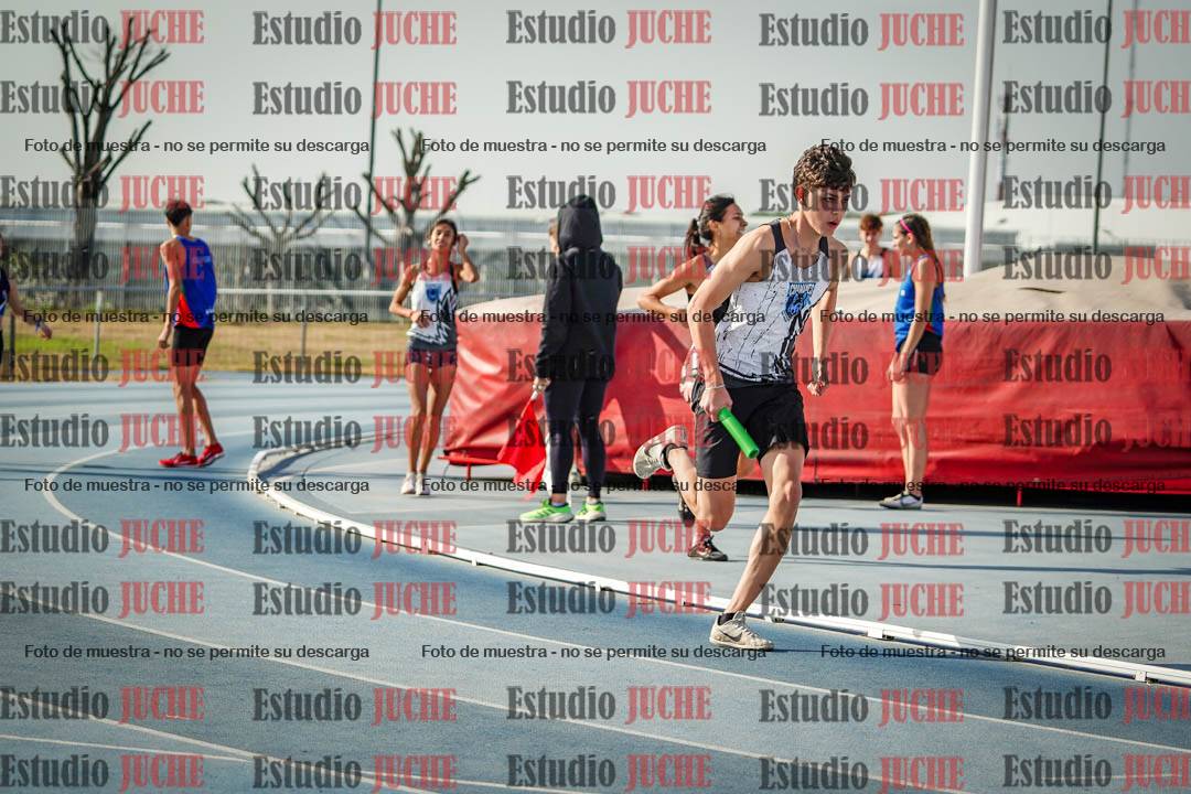 Fotos de las Postas 8x200 m mixta