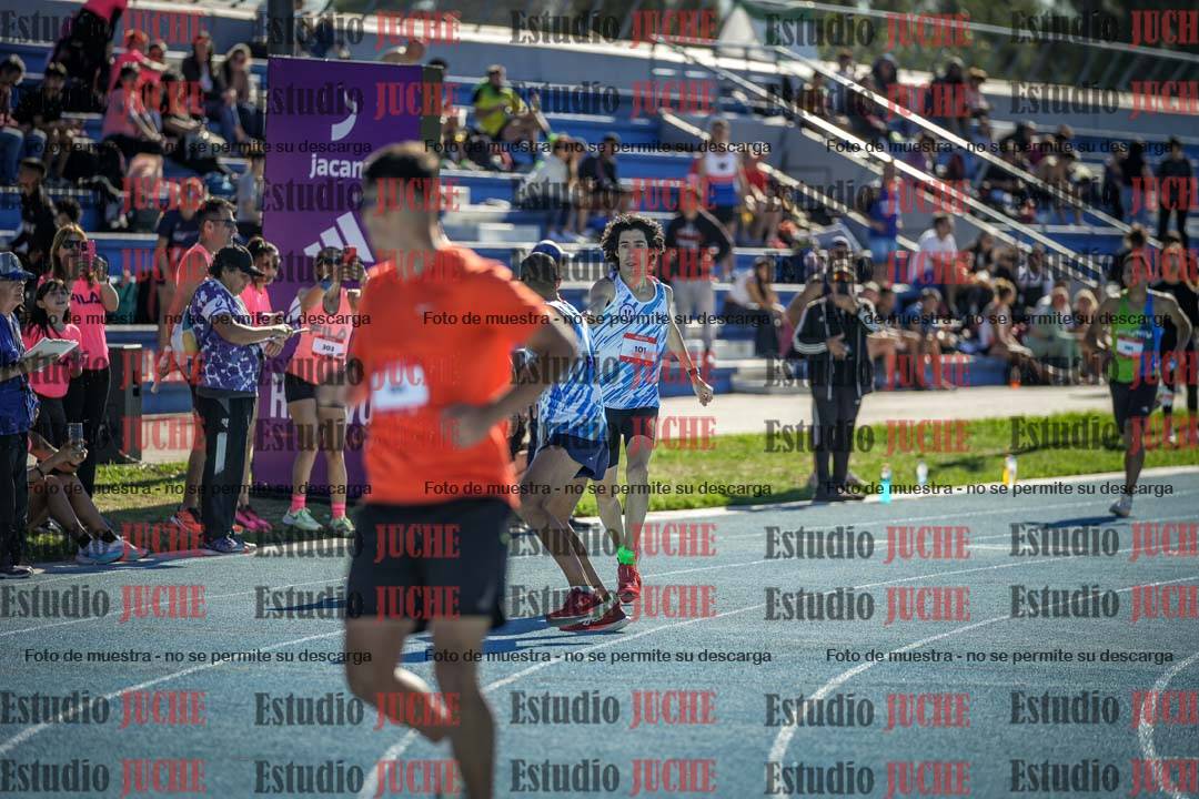 Fotos durante los relevos