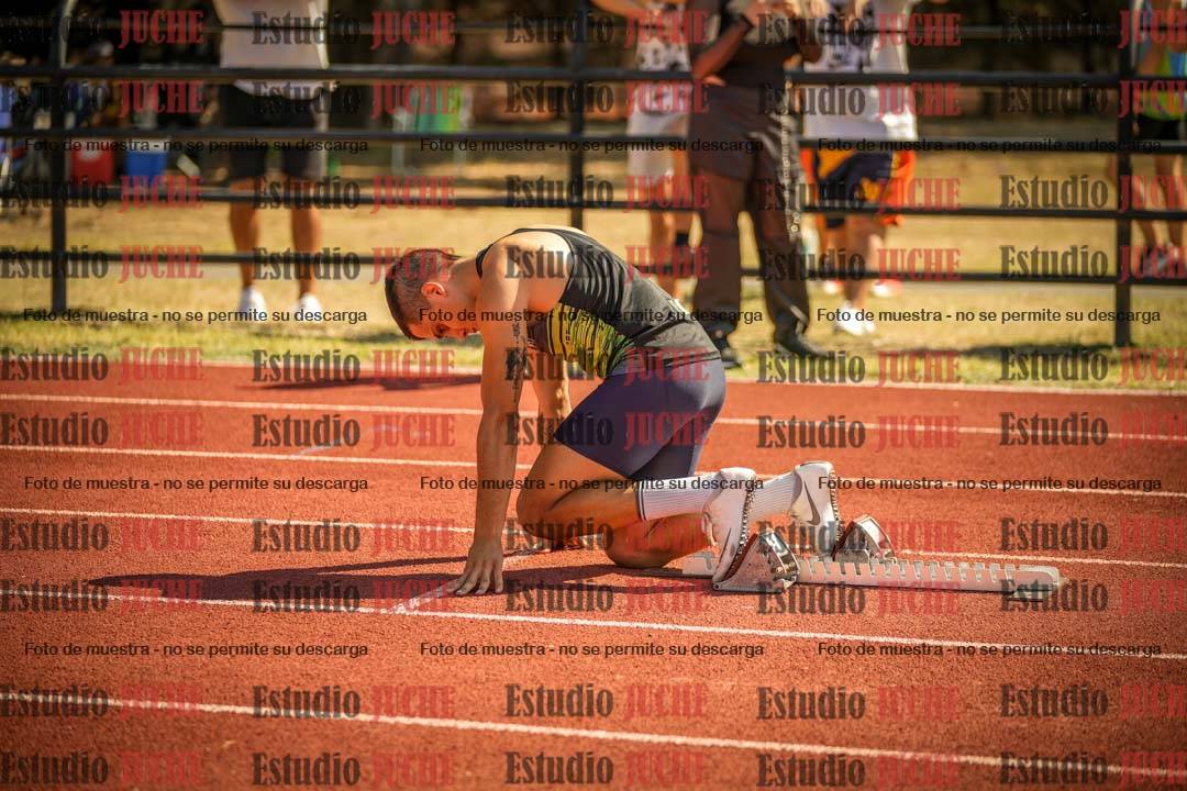 Fotos de los 400 m llanos de varones