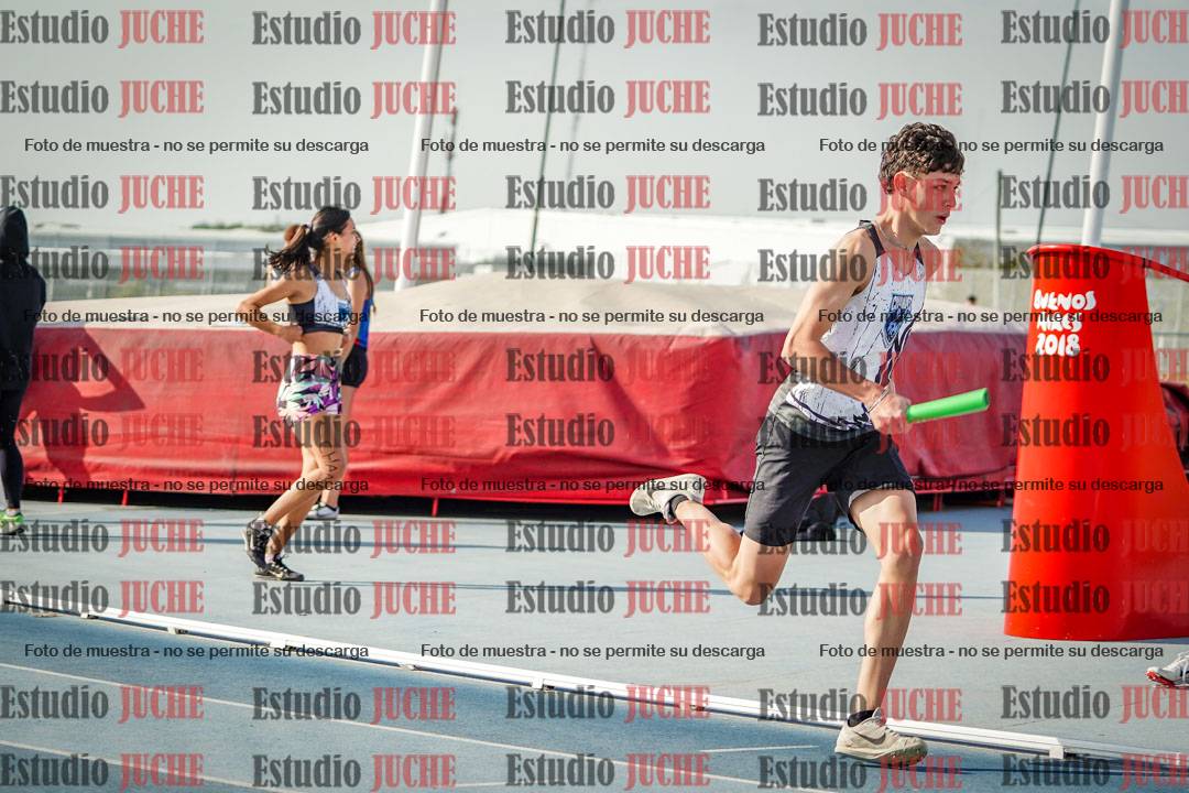 Fotos de las Postas 8x200 m mixta