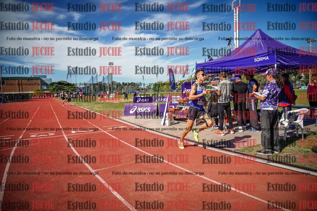 Fotos de los 5000 m llanos de varones