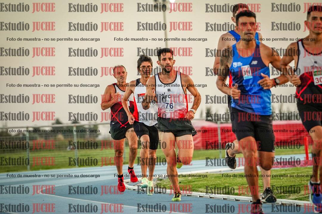 Fotos de los 3000 m llanos de varones