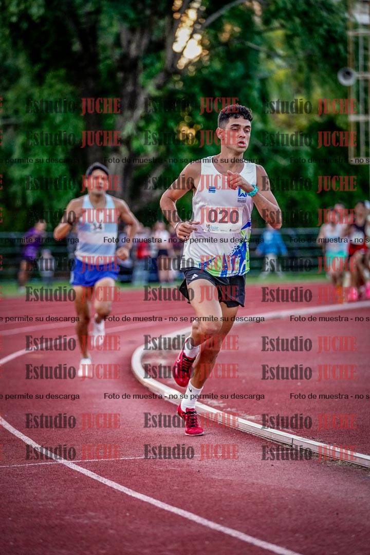 Fotos de los 1500 m llanos de varones