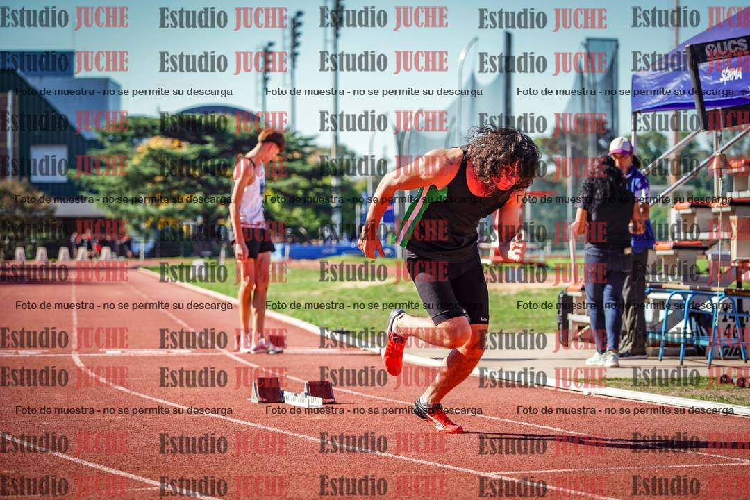 Fotos de los 400 m llanos de varones
