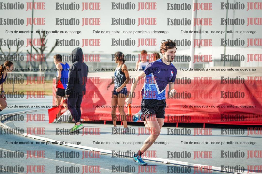 Fotos de las Postas 8x200 m mixta