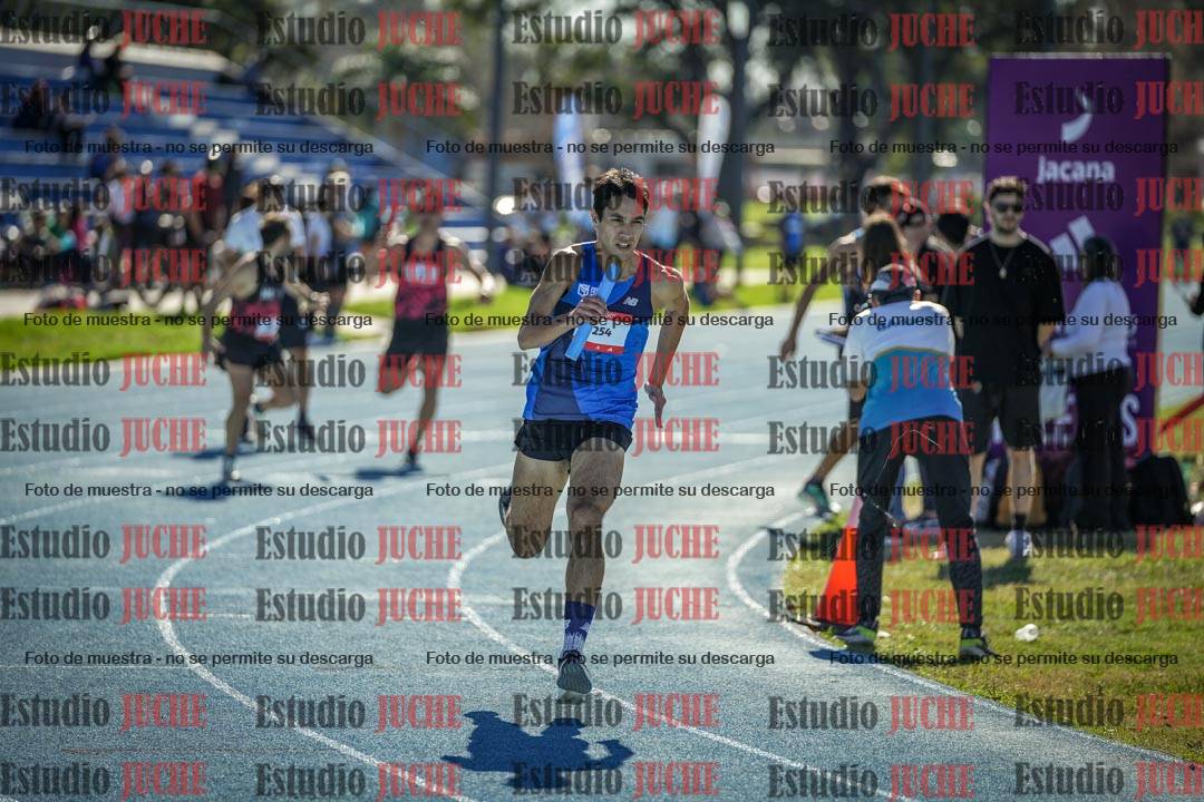 Fotos durante los relevos