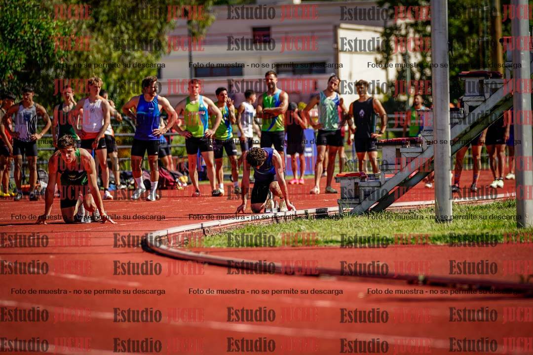 Fotos de los 200 m llanos de varones