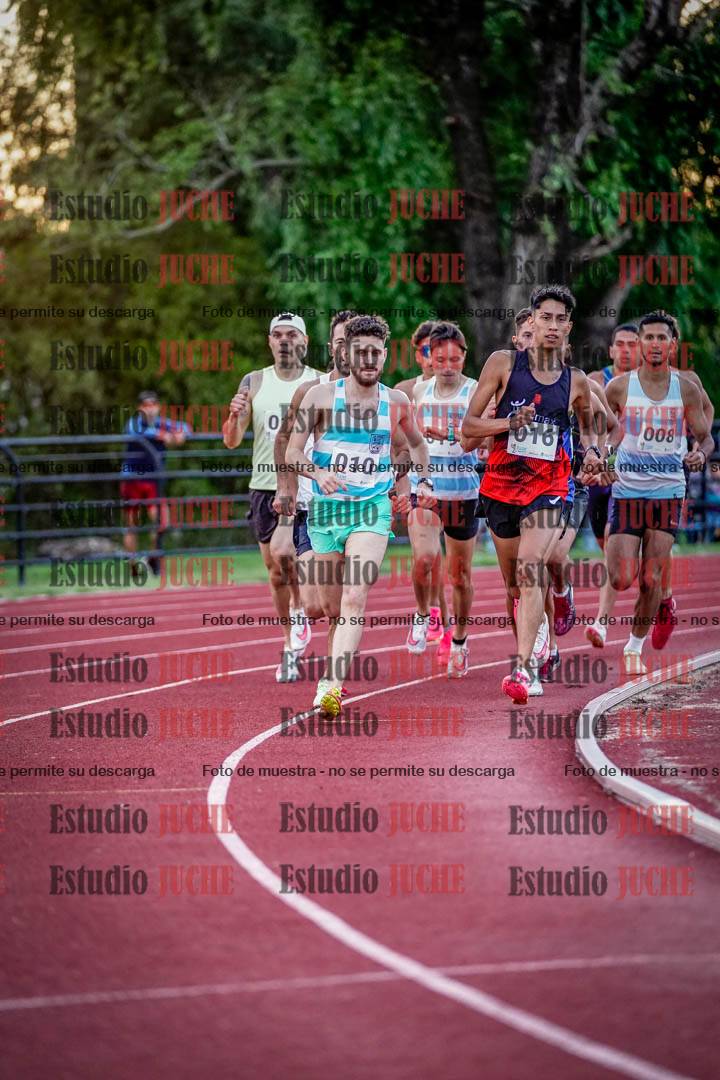 Fotos de los 1500 m llanos de varones