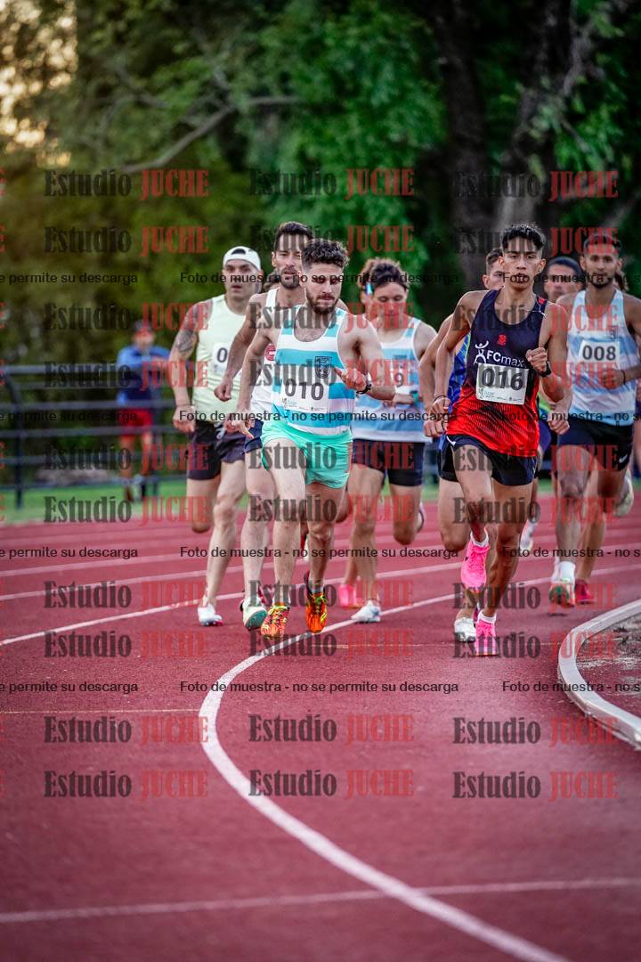 Fotos de los 1500 m llanos de varones