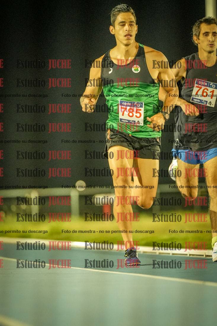 Fotos de los 3000 m llanos de varones