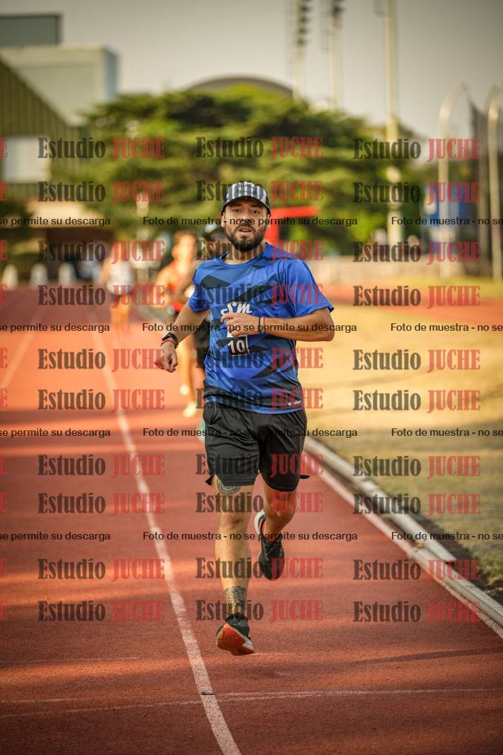 Fotos de los 1500 m llanos de varones