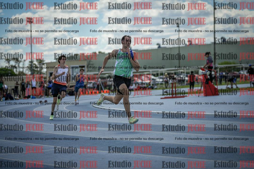 Fotos de los 400 m llanos de varones