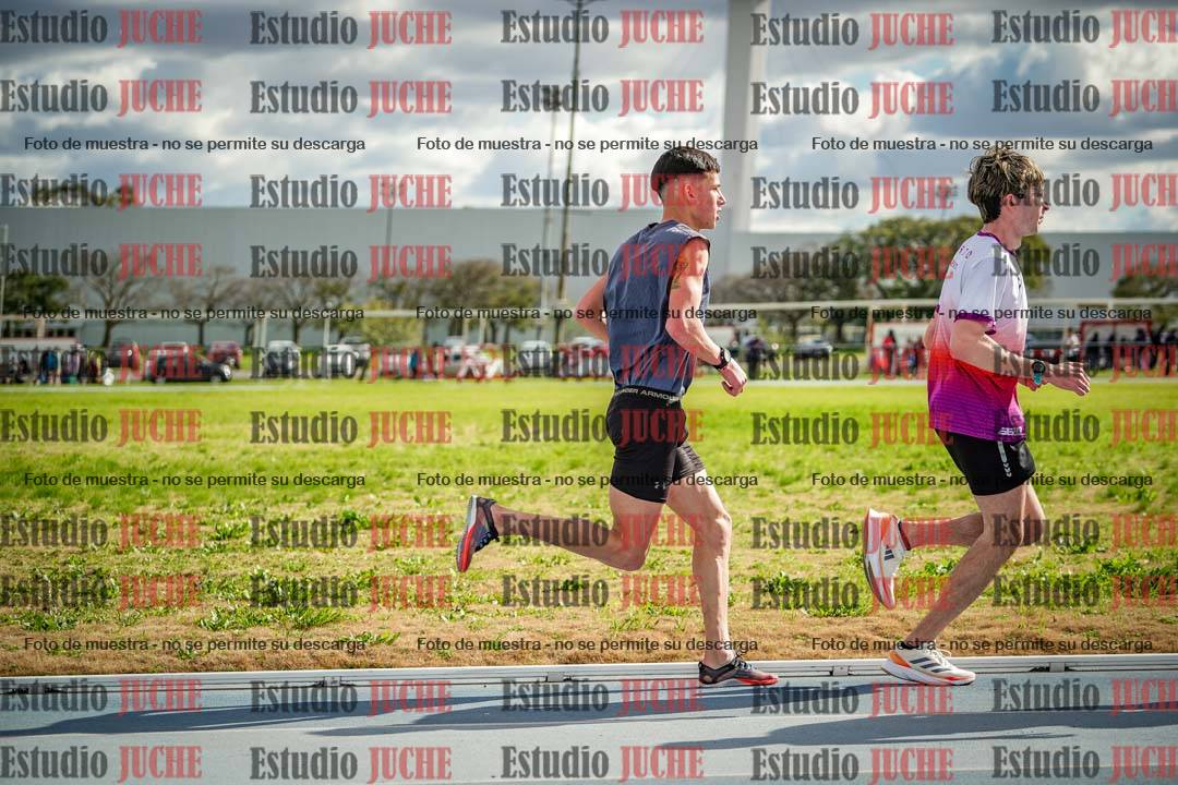 Fotos de los 5000 m llanos de varones