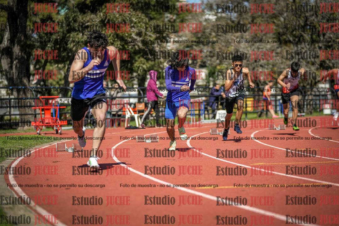 Fotos de los 200 m llanos de varones
