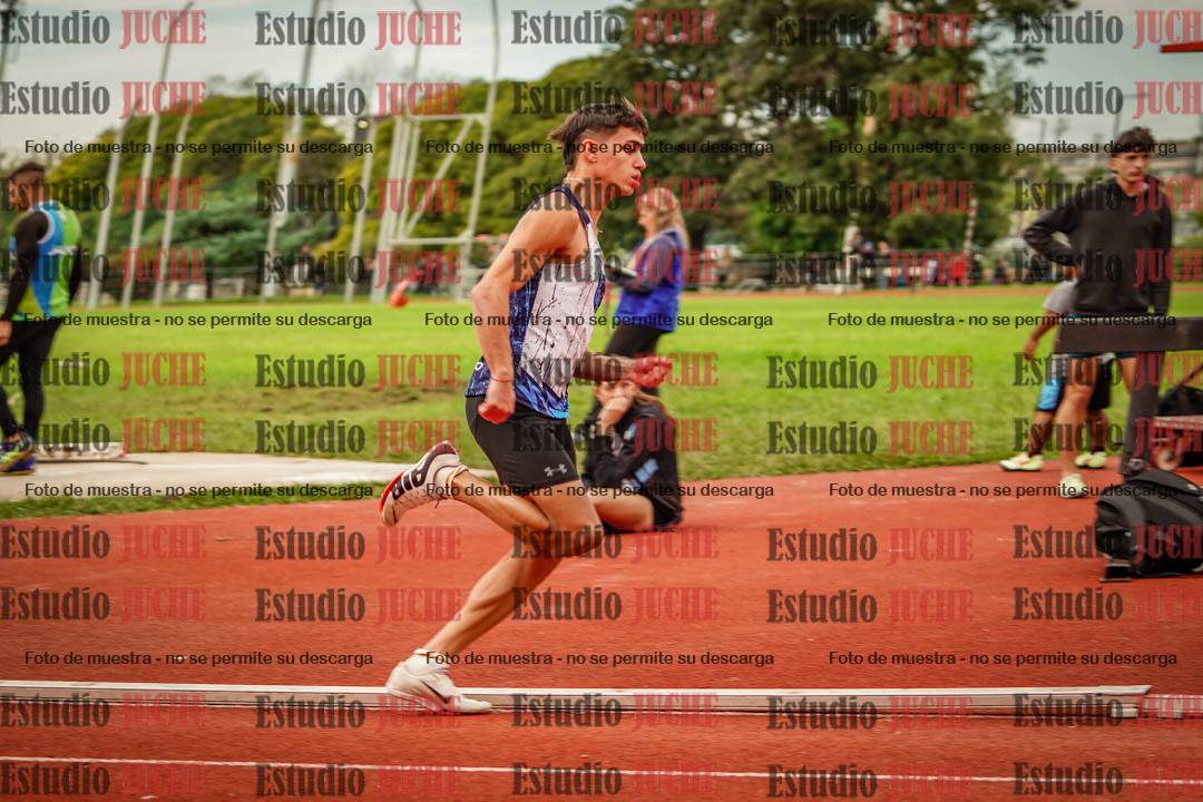 Fotos de los 400 m llanos de varones