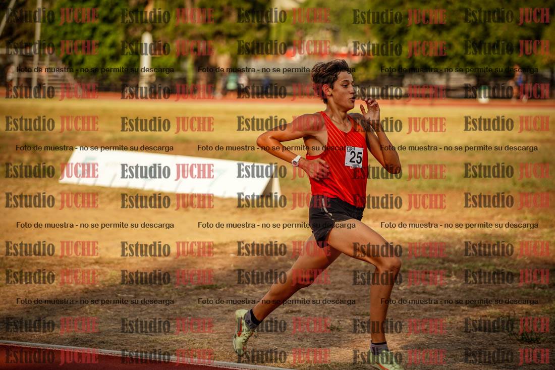 Fotos de los 1500 m llanos de varones