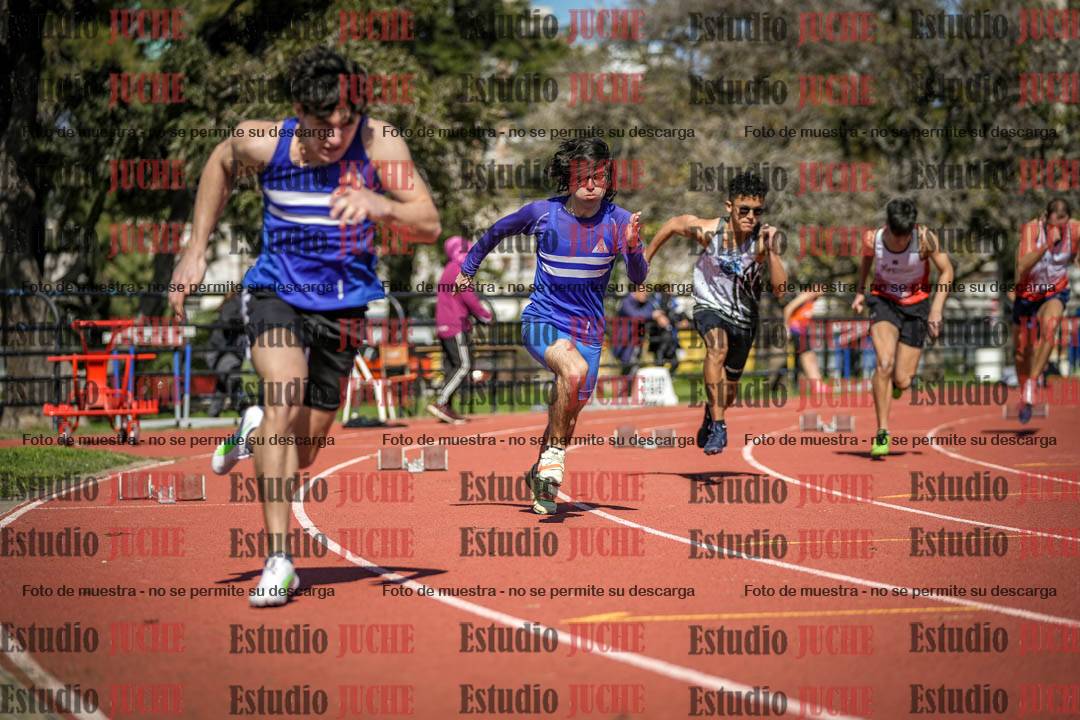 Fotos de los 200 m llanos de varones