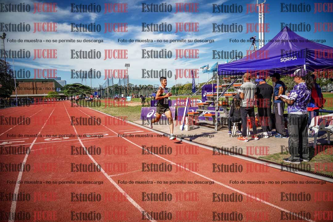 Fotos de los 5000 m llanos de varones