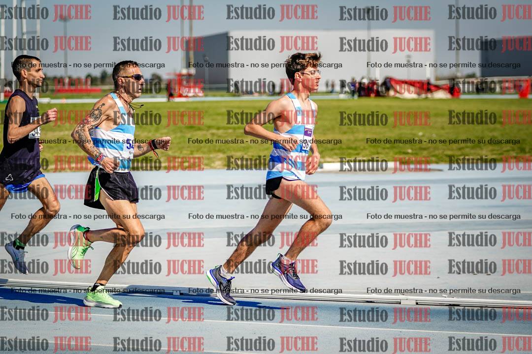 Fotos de los 3000 m llanos de varones