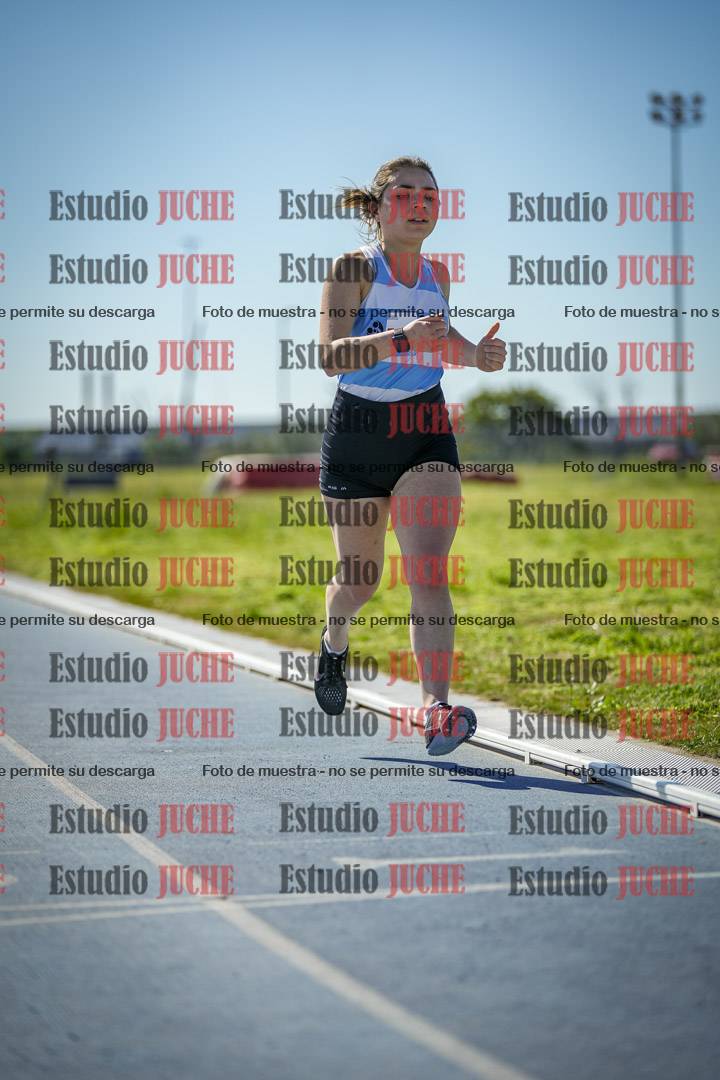 Fotos de los 5000 m llanos de mujeres y varones