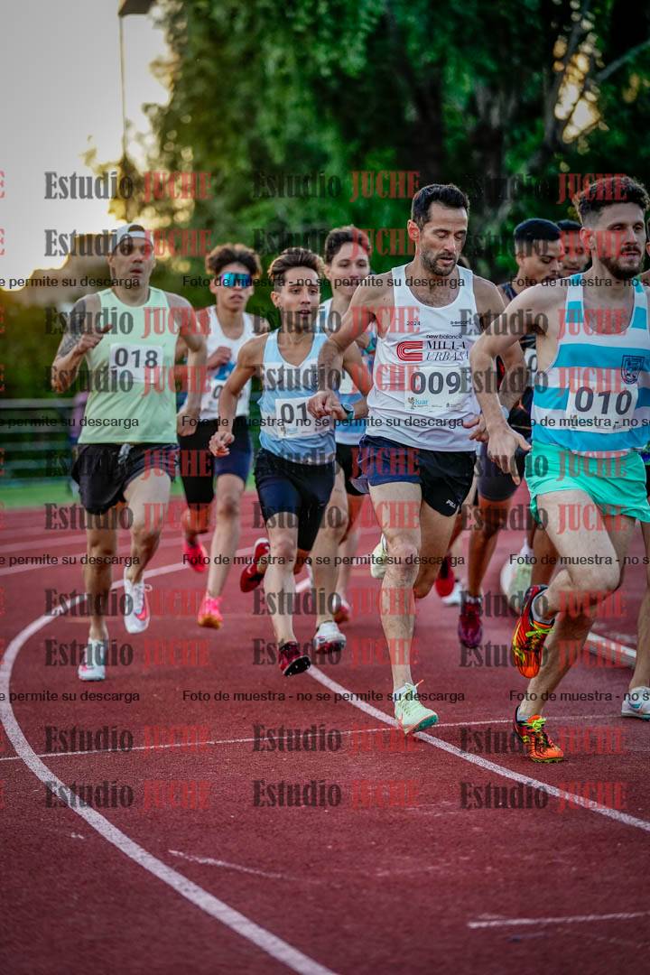 Fotos de los 1500 m llanos de varones