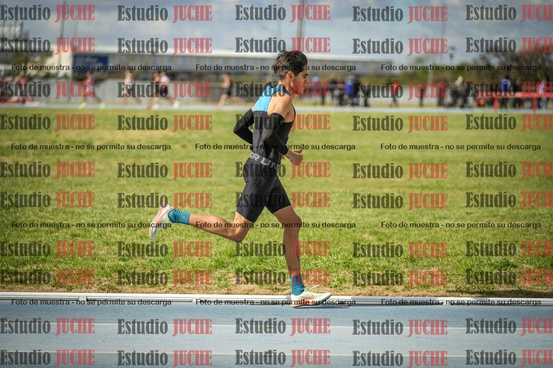 Fotos de los 5000 m llanos de varones