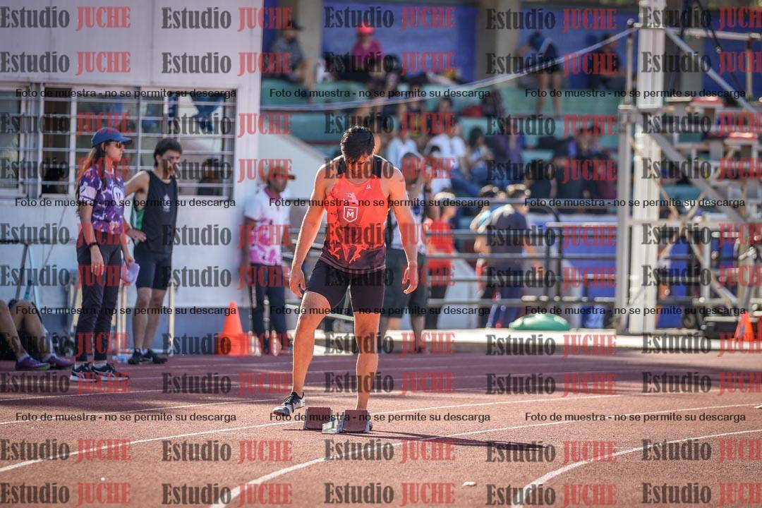 Fotos de los 400 m llanos de varones